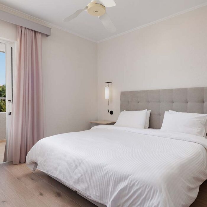accommodation nafsika double bed room other side