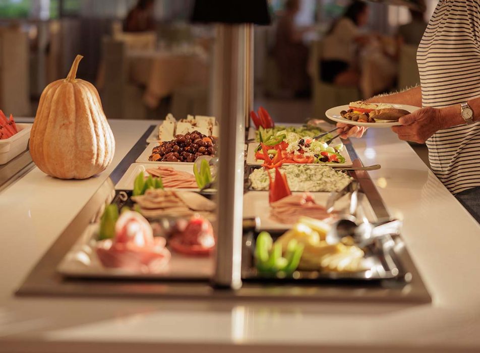 dine gallery buffet