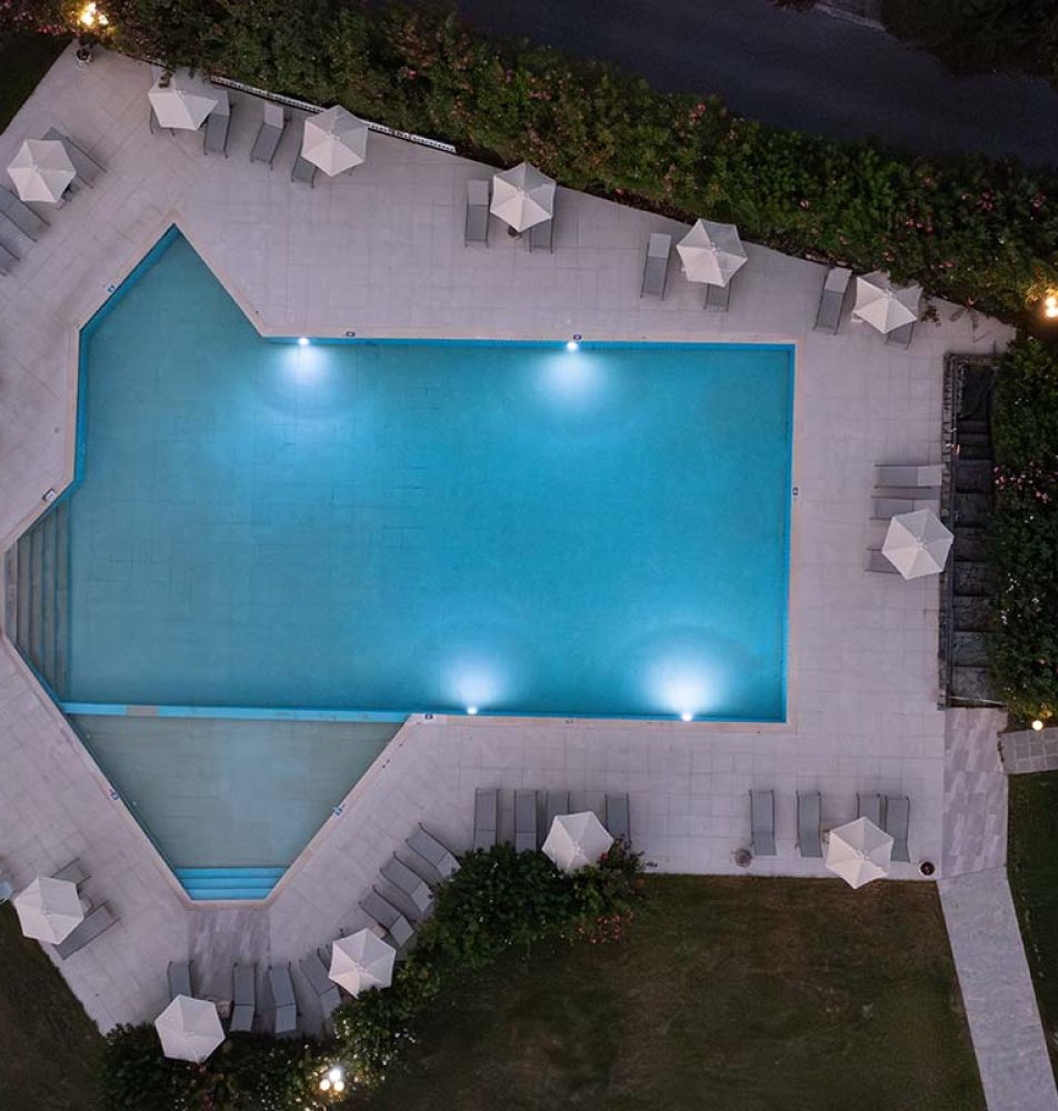 gallery facilities pool above