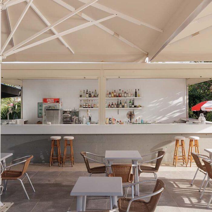 gallery facilities bar pool view