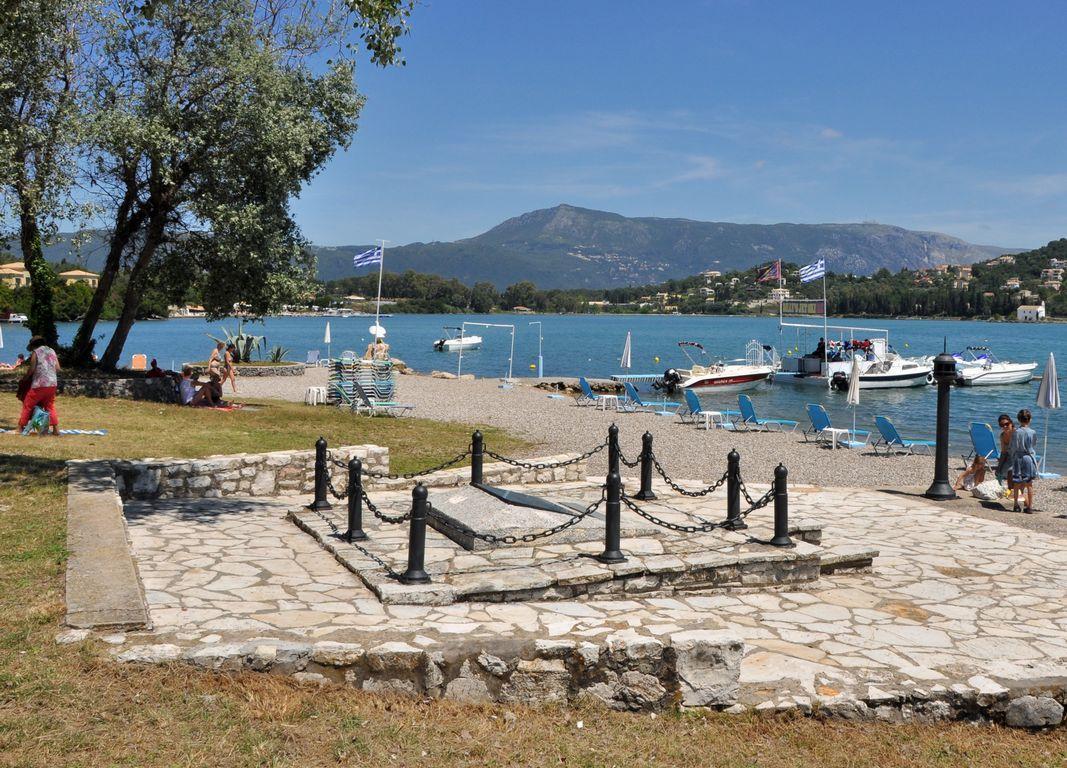 Corfu - Gouvia - War Monument